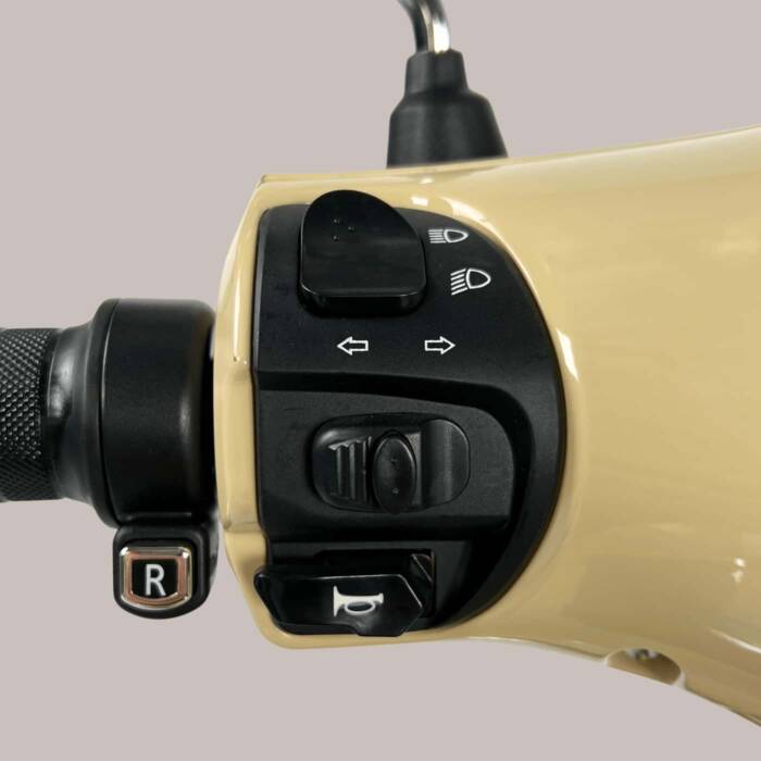 Commodo gauche du Frison T5000 et T3000