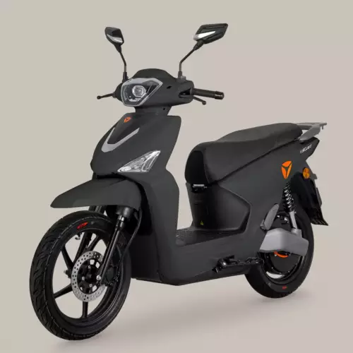 Yadea Voltguard noir mat trois quart face gauche