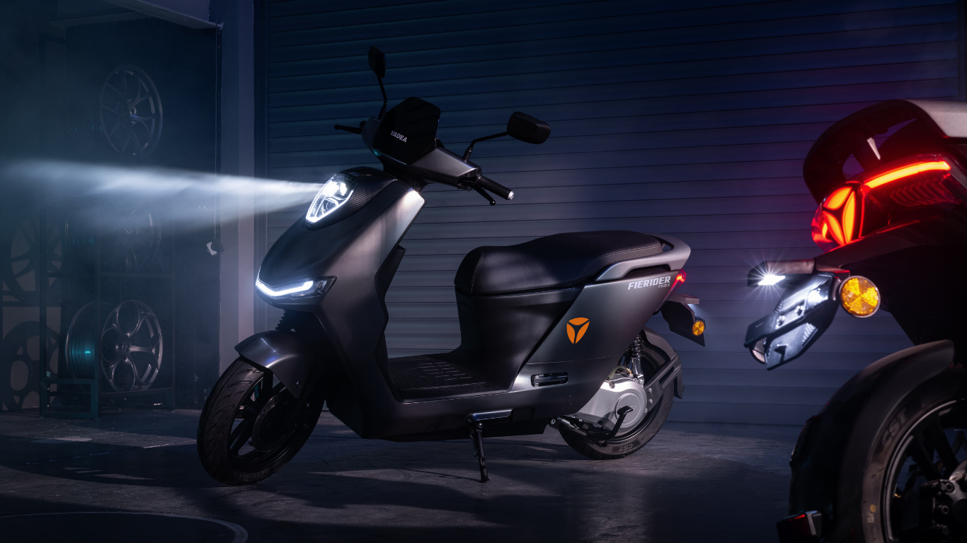 Fonctionnalités imagées du Yadea Fierider F200