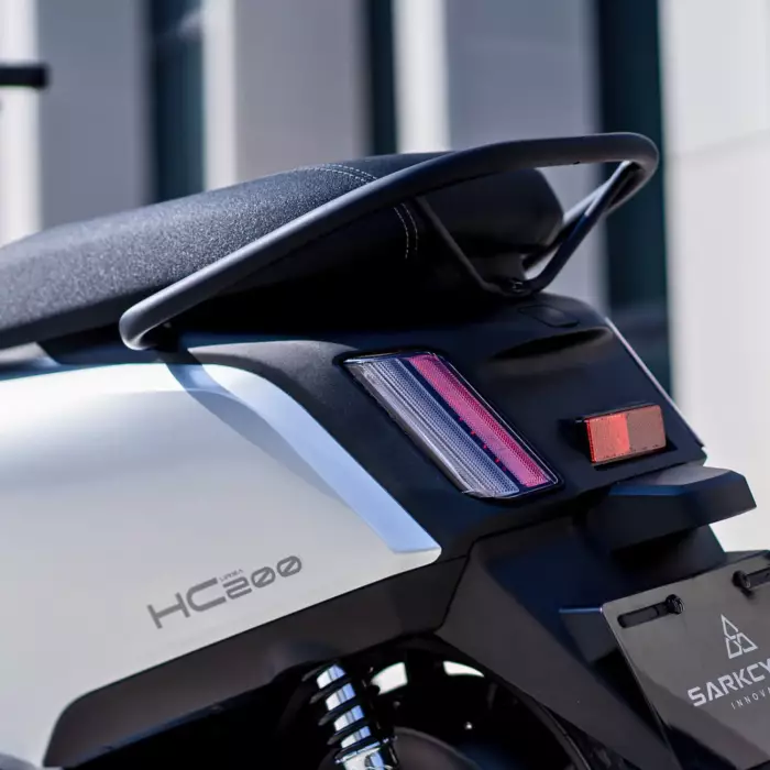 arrière du Sarkcyber HC200