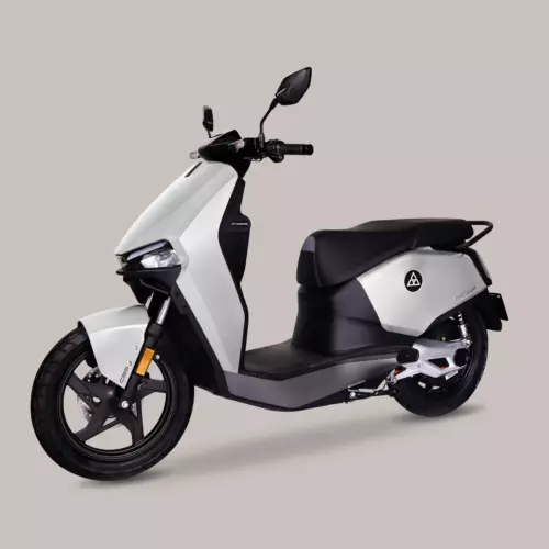 Sarkcyber HC200 gris trois quart face gauche